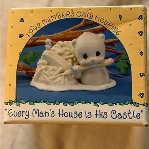 1992 Precious Moments Figurine